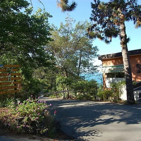 La Francesca Resort 4*