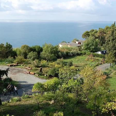 Resort La Francesca 4*