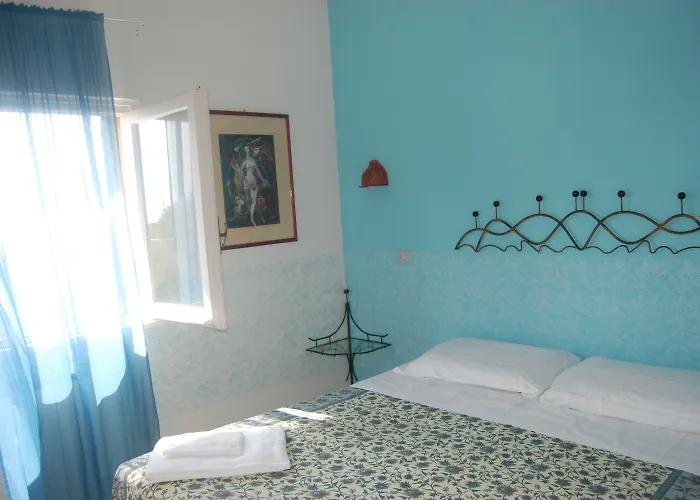 La Francesca Θέρετρο 4*